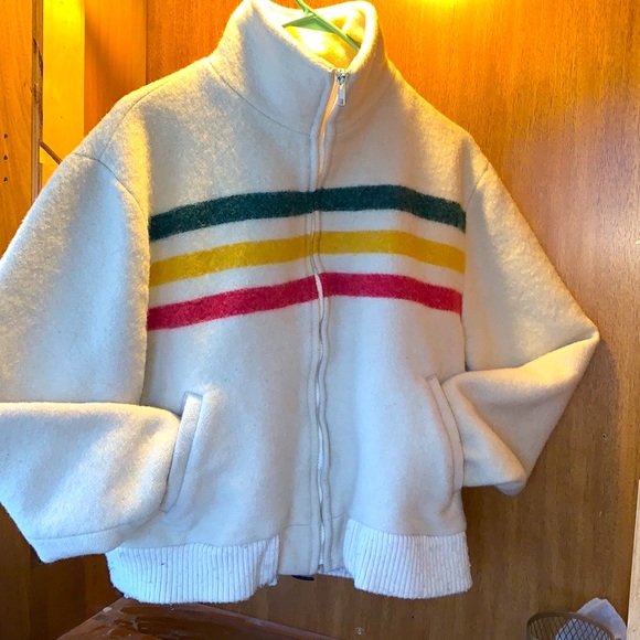 SOLD WoolRich Vintage Overcoat - Picture 5 of 7